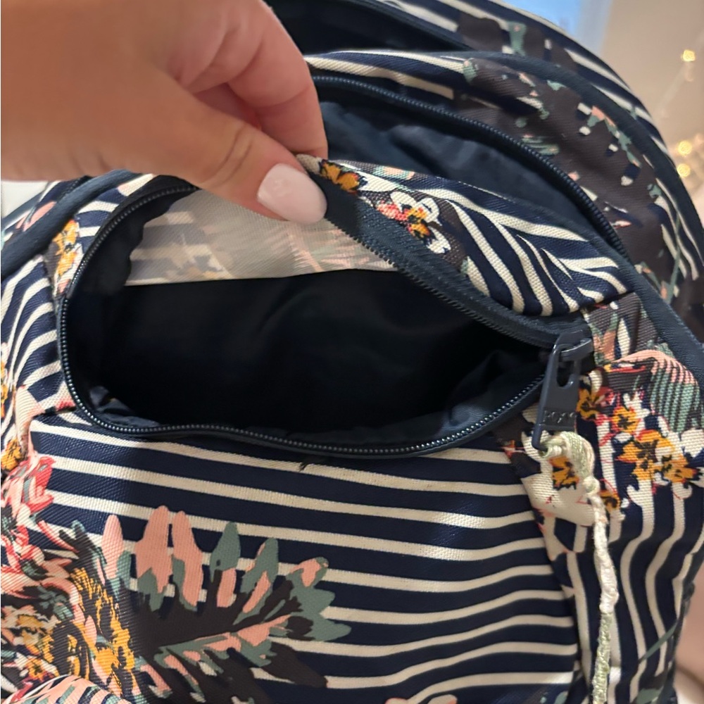 Roxy Blue and Pink Backpack with Vibrant Design - Picture 4 of 7